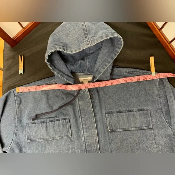 Forever 21 NWT Women's Blue Denim hooded Jacket pockets relaxed fit Size M - Picture 7 of 10